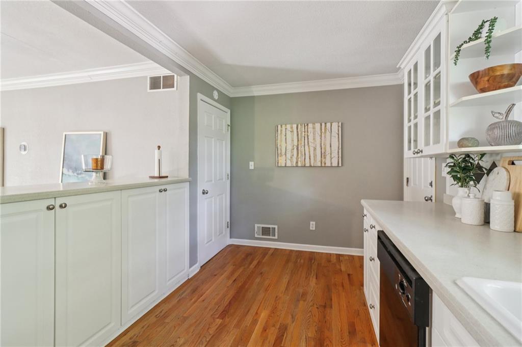 1020 Scott Boulevard Unit F4