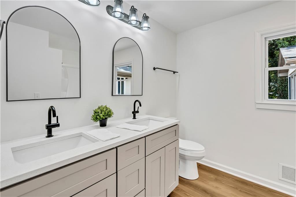 3816 Cherokee Trail