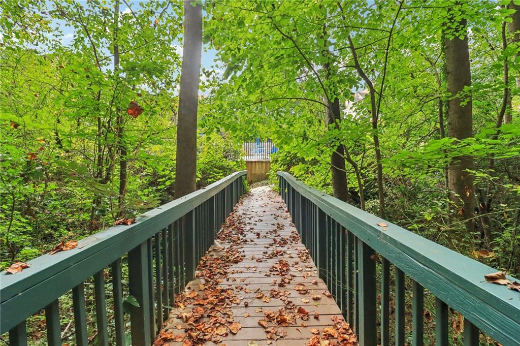 2268 Brianwood Trail