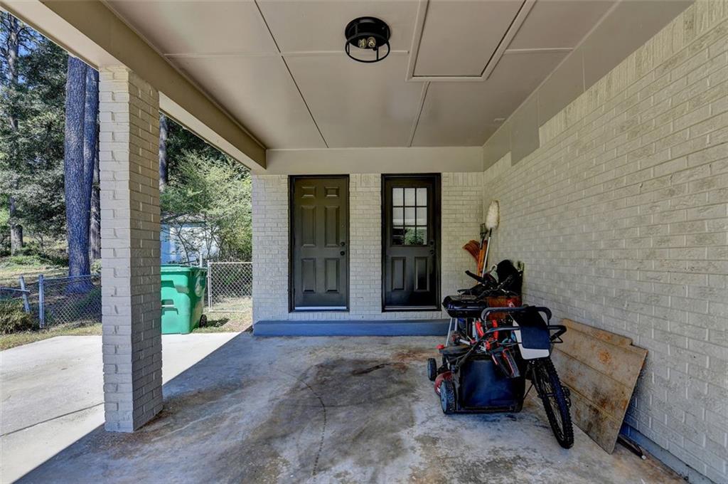 3636 CASTLE ROCK Way