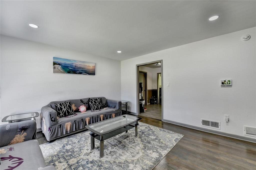 3636 CASTLE ROCK Way