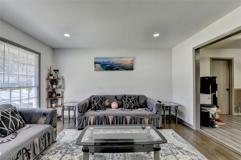3636 CASTLE ROCK Way