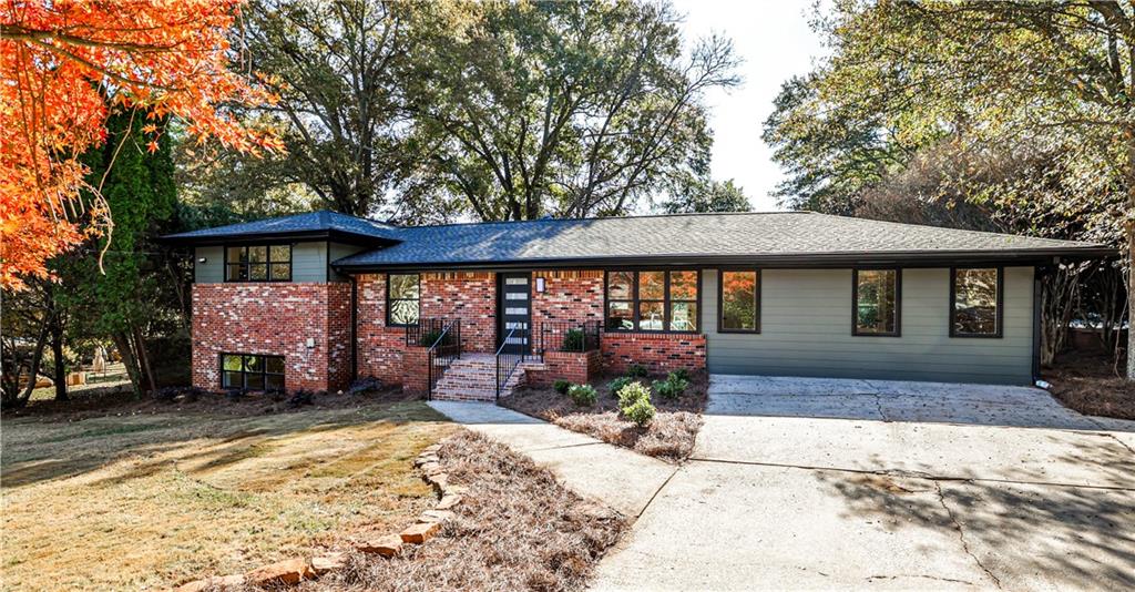 3029 CHARLBURY Place