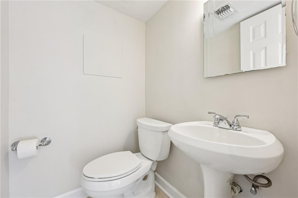 120 Biscayne Drive NW Unit A4