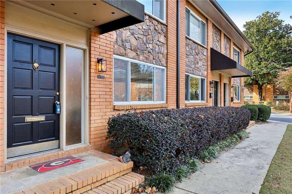 120 Biscayne Drive NW Unit A4