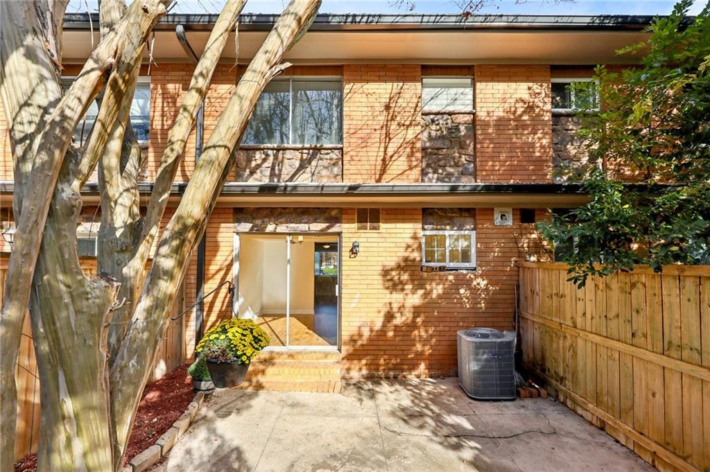 120 Biscayne Drive NW Unit A4