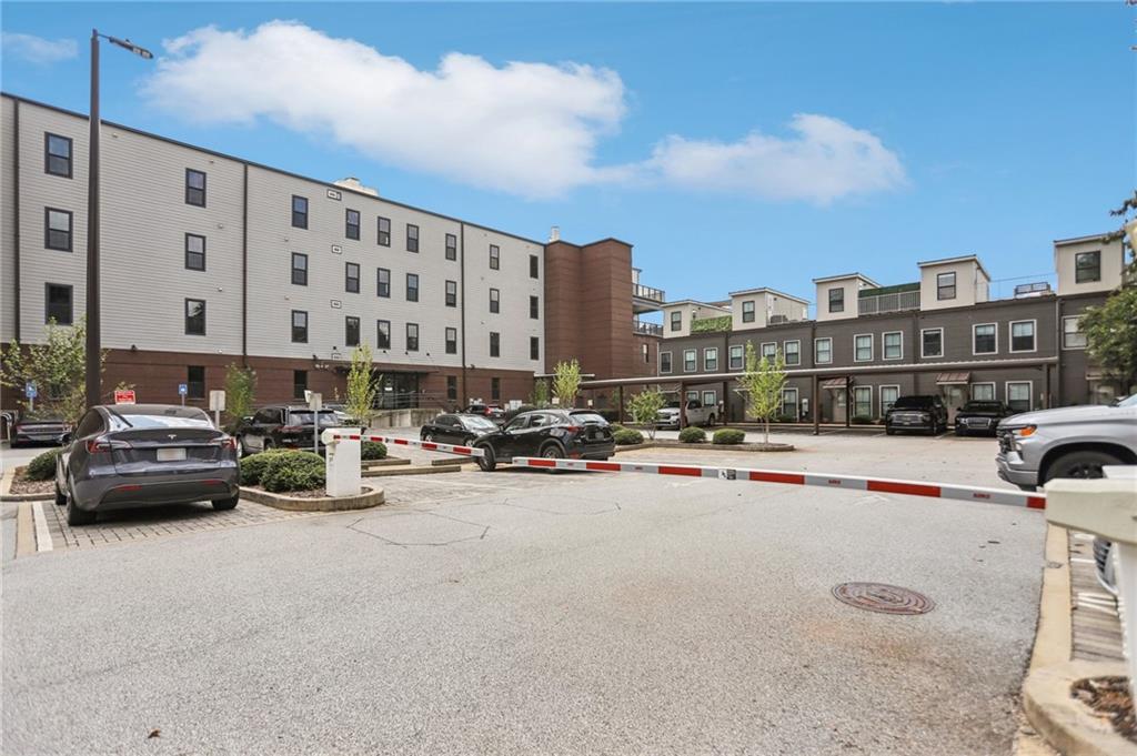 764 Memorial Drive SE Unit 4