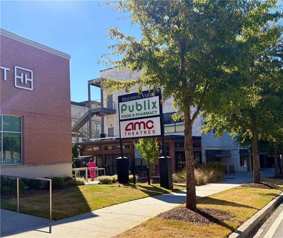 764 Memorial Drive SE Unit 4