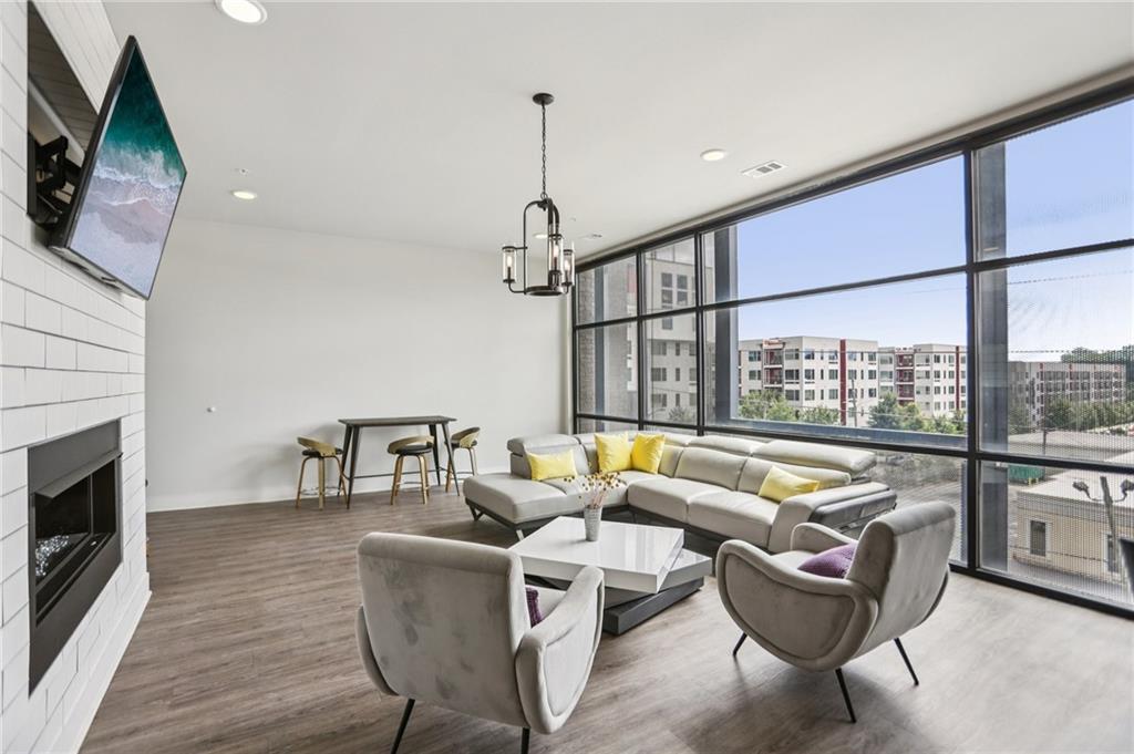 764 Memorial Drive SE Unit 4