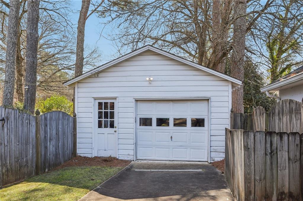 9 Kingstone Road