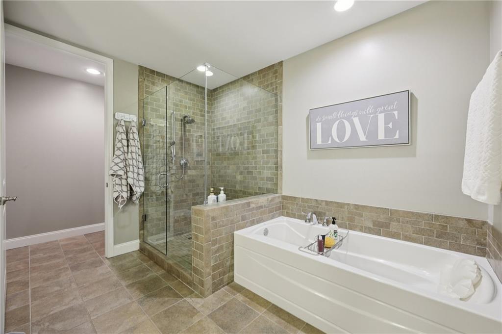 270 17th Street NW Unit 703