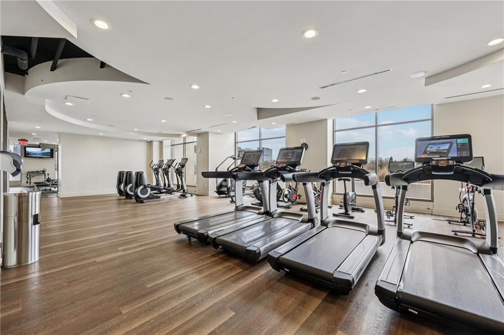 270 17th Street NW Unit 703