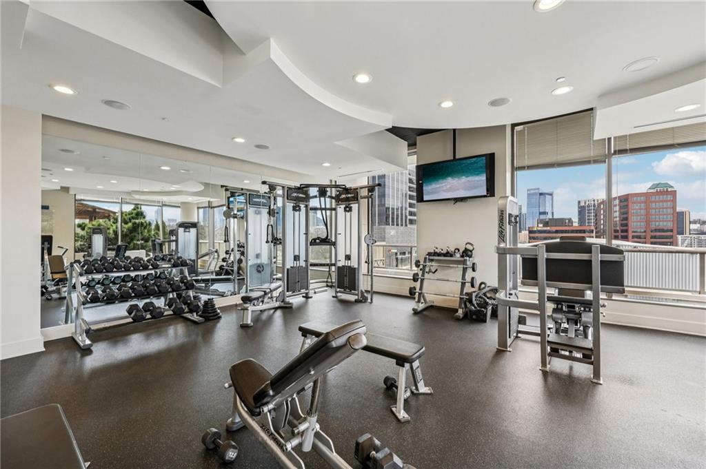 270 17th Street NW Unit 703