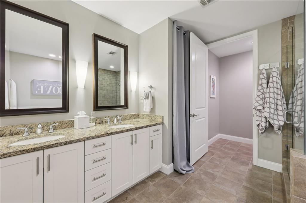 270 17th Street NW Unit 703