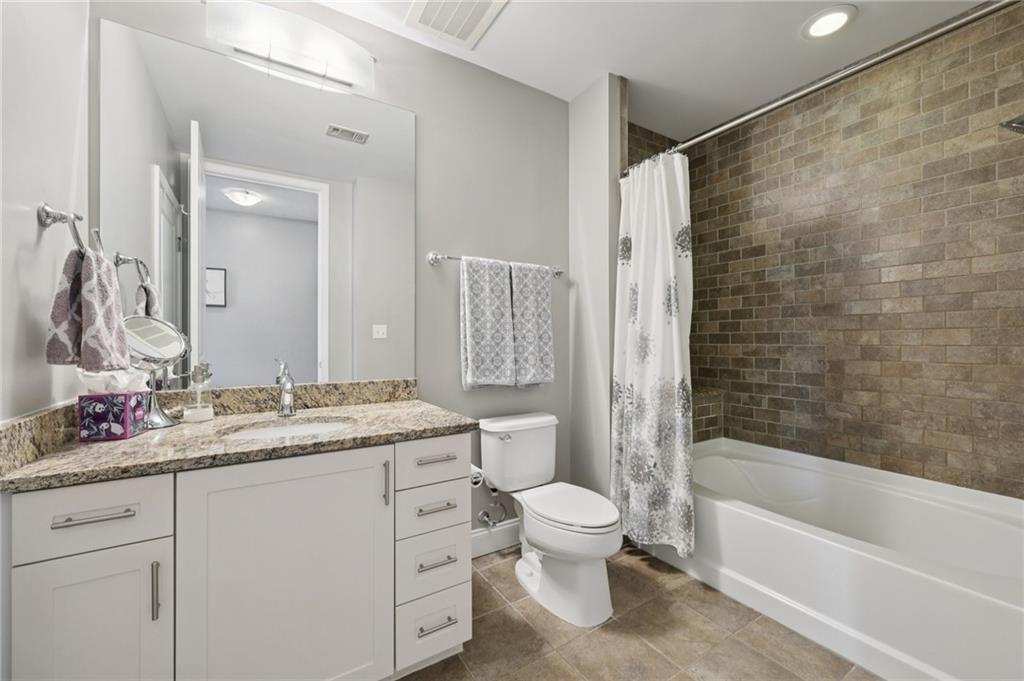 270 17th Street NW Unit 703
