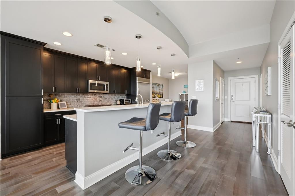 270 17th Street NW Unit 703