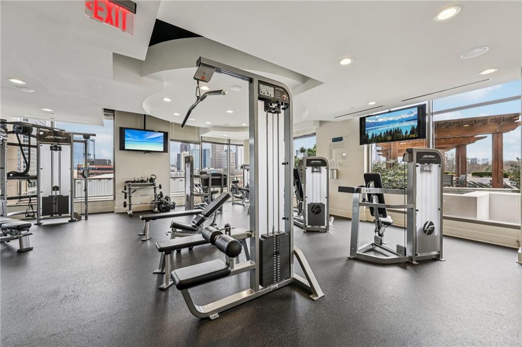 270 17th Street NW Unit 703