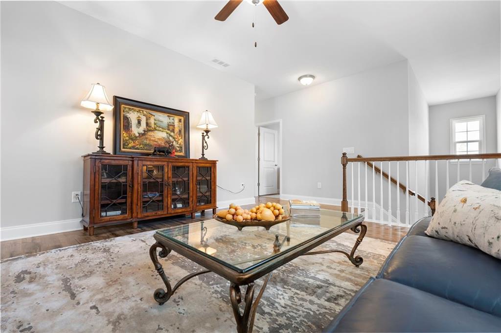 1068 Central Park Road