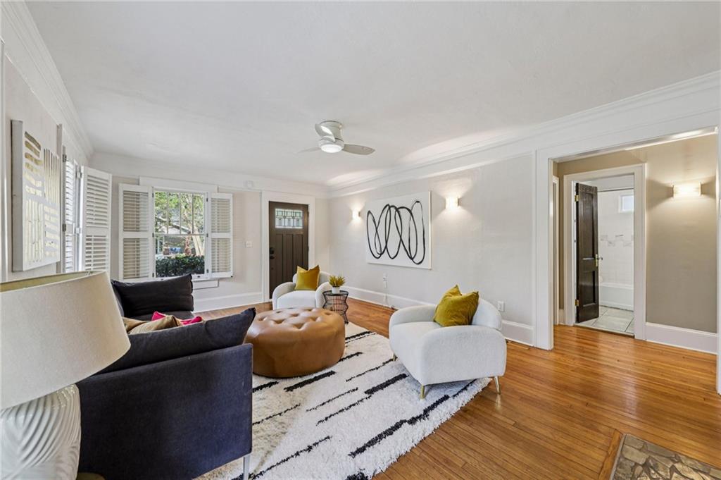 332 Kings Highway