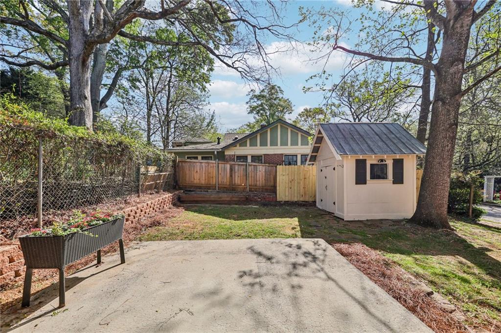 332 Kings Highway