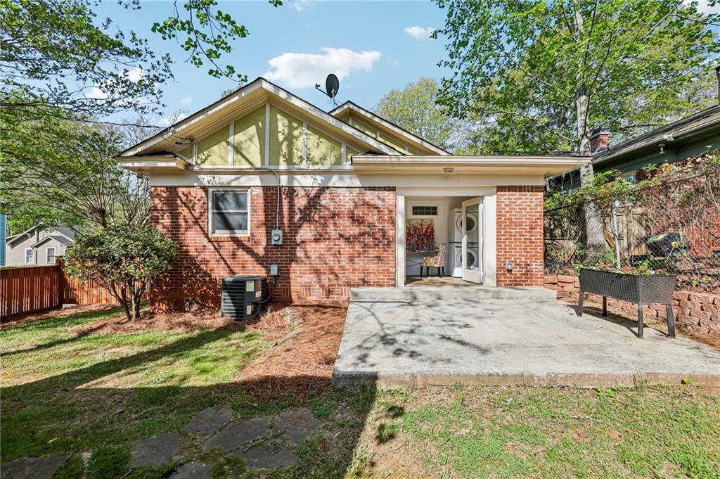 332 Kings Highway