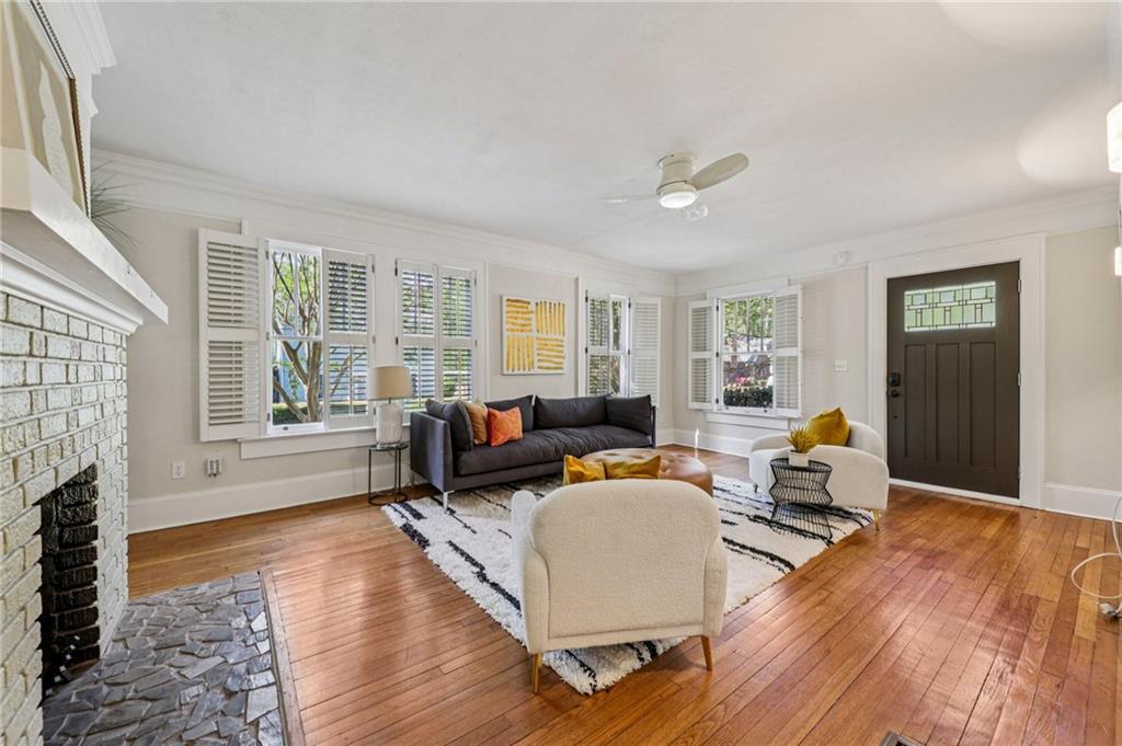 332 Kings Highway