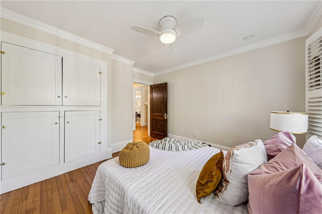 332 Kings Highway