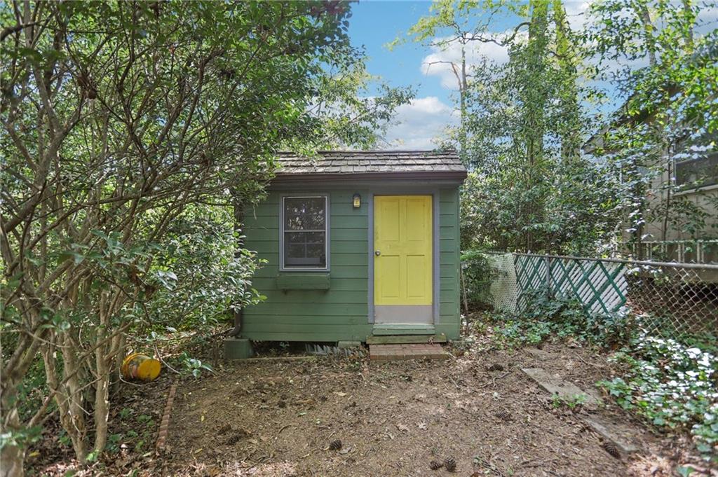 1329 Talcott Place
