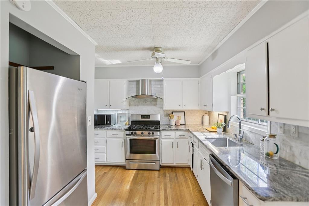 1329 Talcott Place