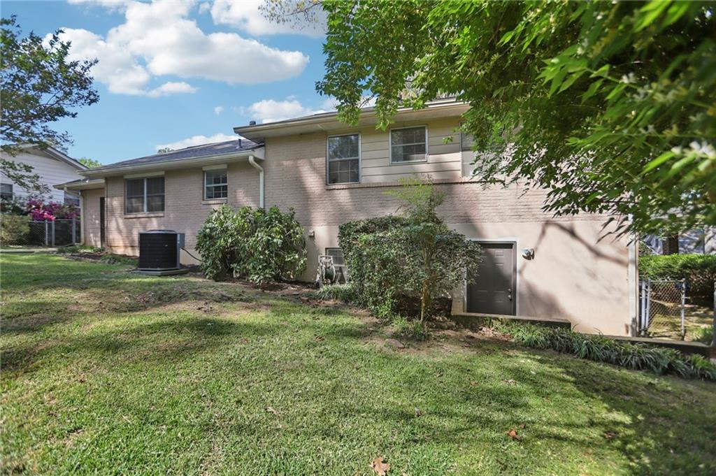 1329 Talcott Place