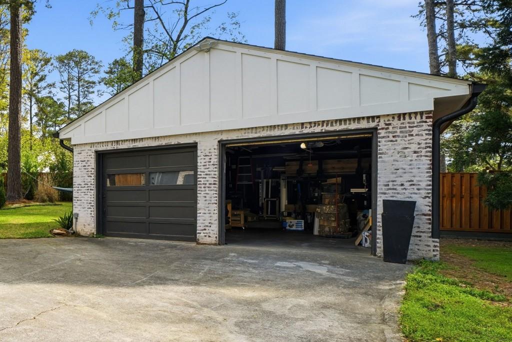 864 Stratford Road