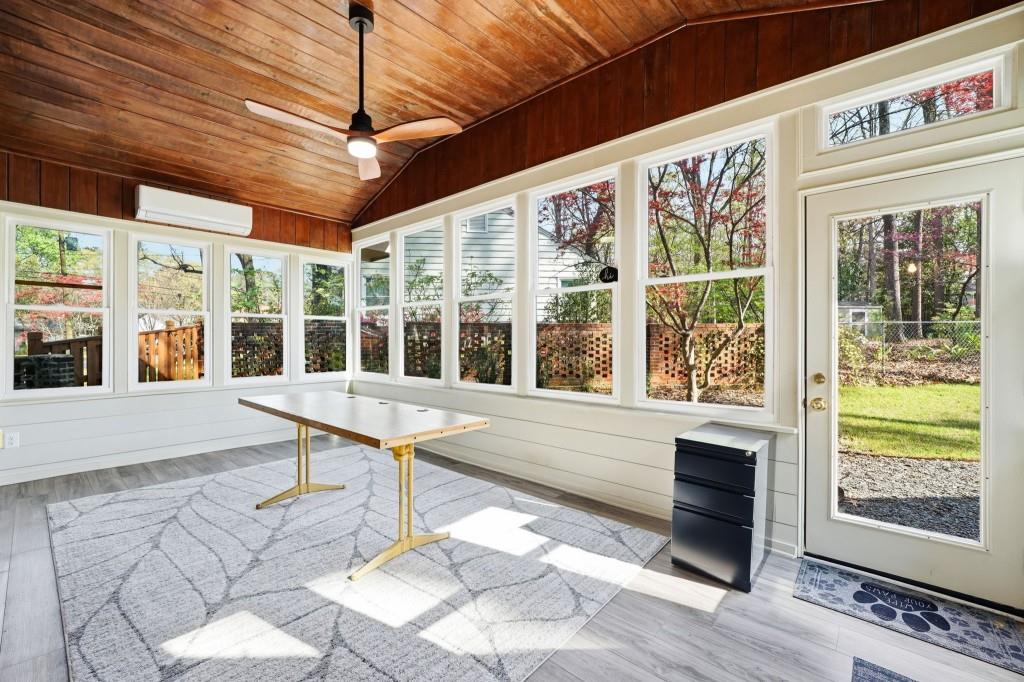864 Stratford Road