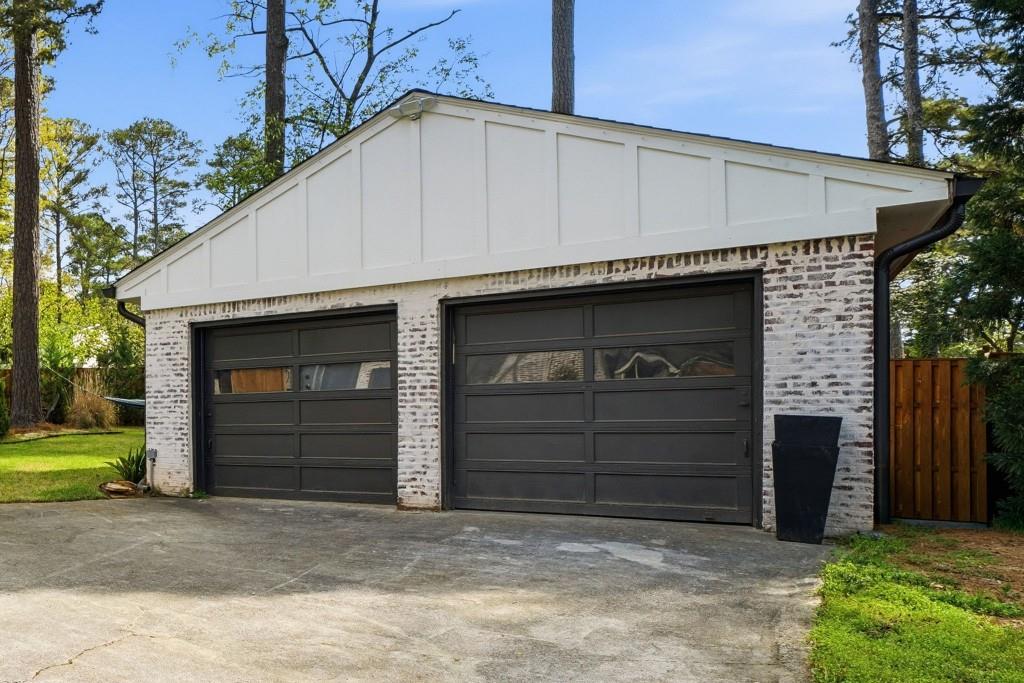 864 Stratford Road