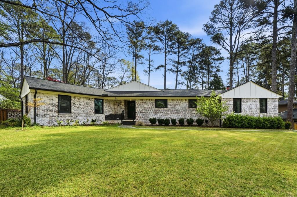 864 Stratford Road