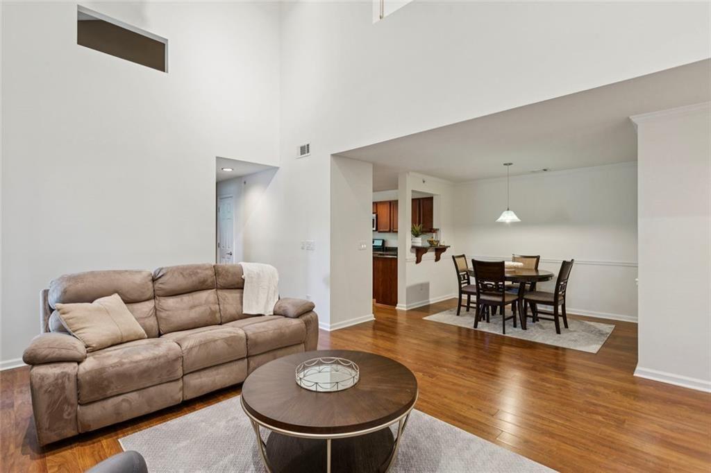 4040 Riverlook Parkway SE Unit 208