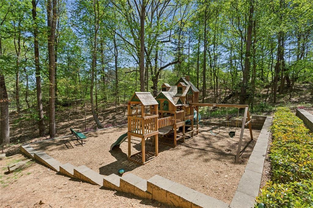 4040 Riverlook Parkway SE Unit 208
