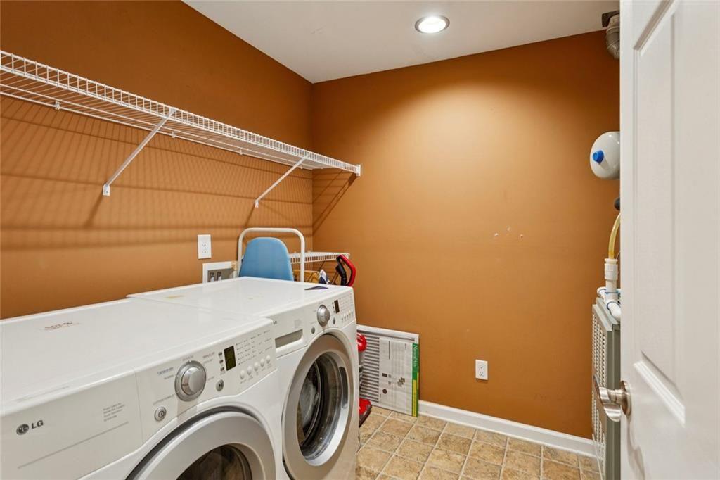 4040 Riverlook Parkway SE Unit 208