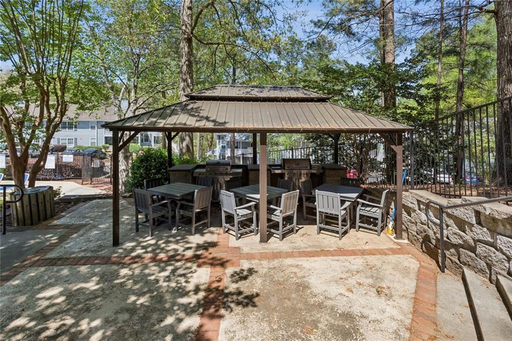 4040 Riverlook Parkway SE Unit 208