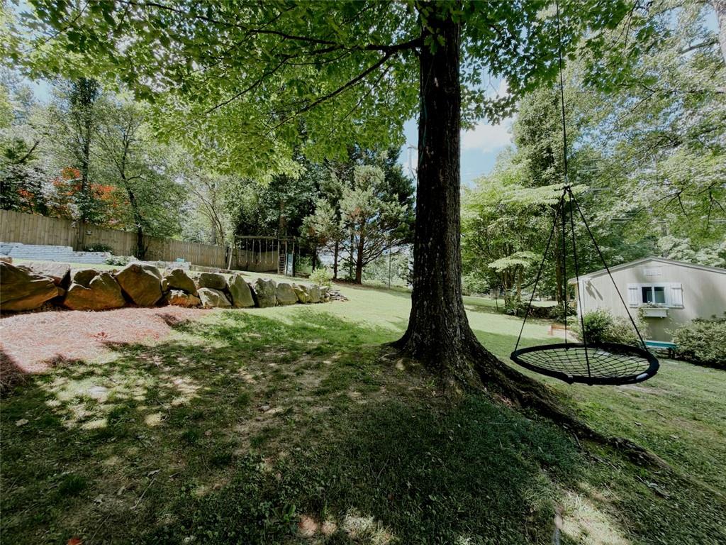 1664 Alderbrook Road NE