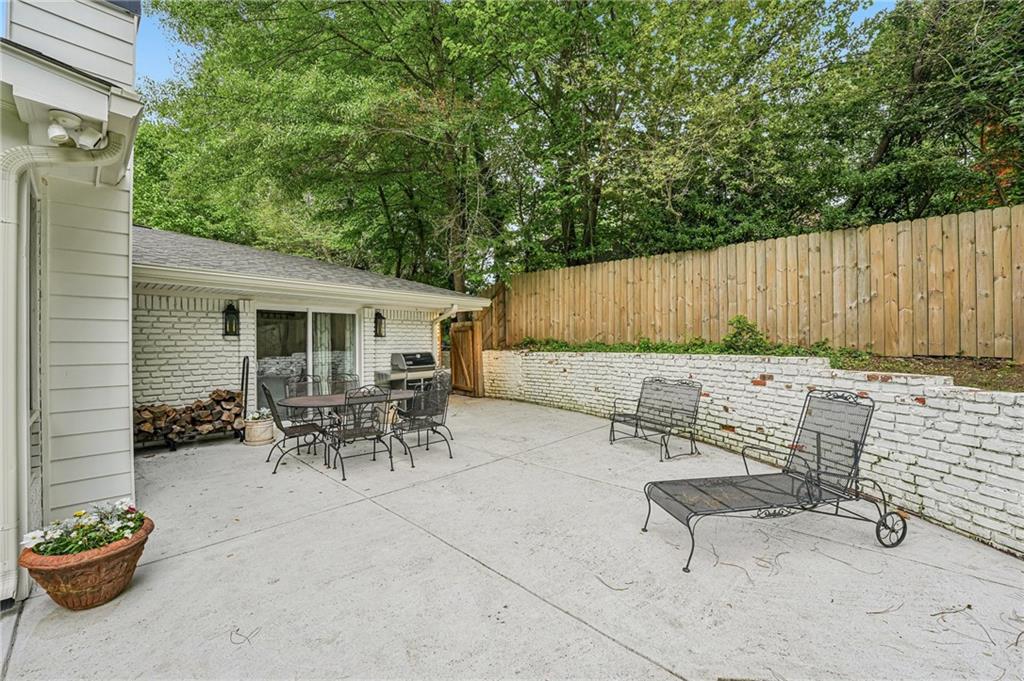 1664 Alderbrook Road NE