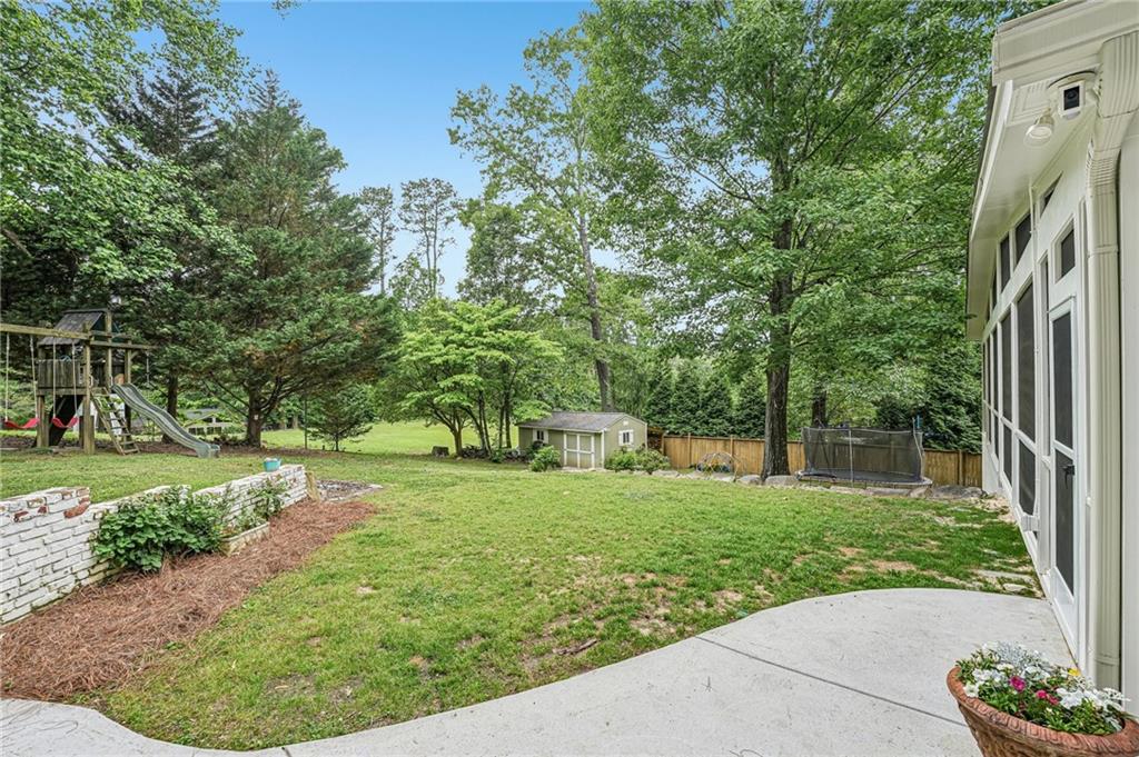 1664 Alderbrook Road NE