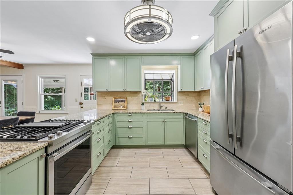 1067 Hess Drive