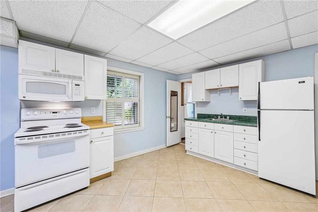 1067 Hess Drive