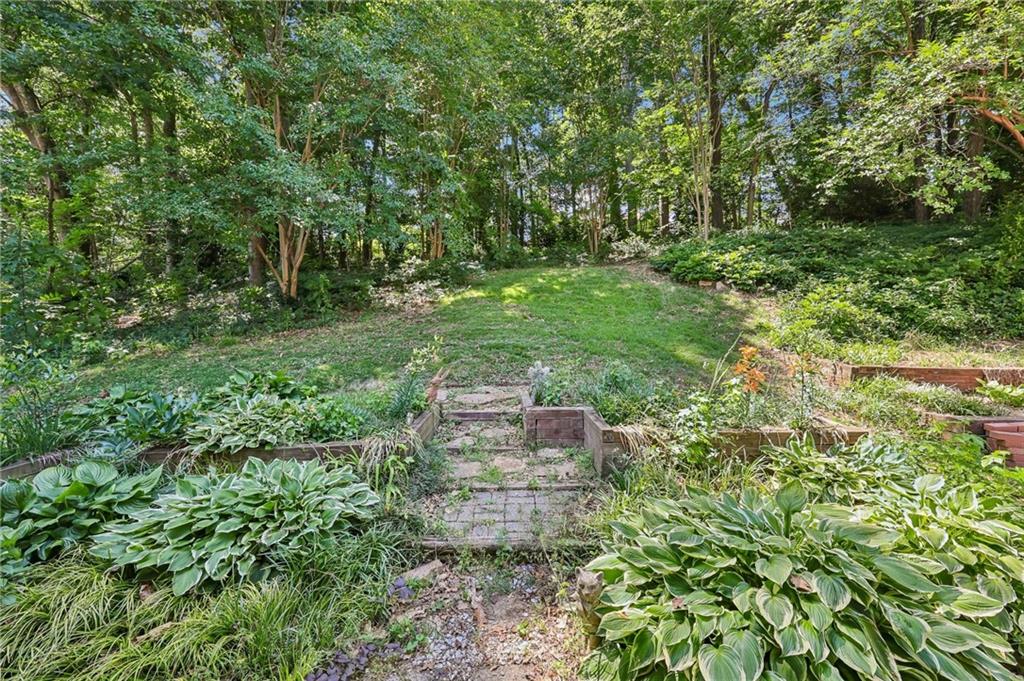 1067 Hess Drive