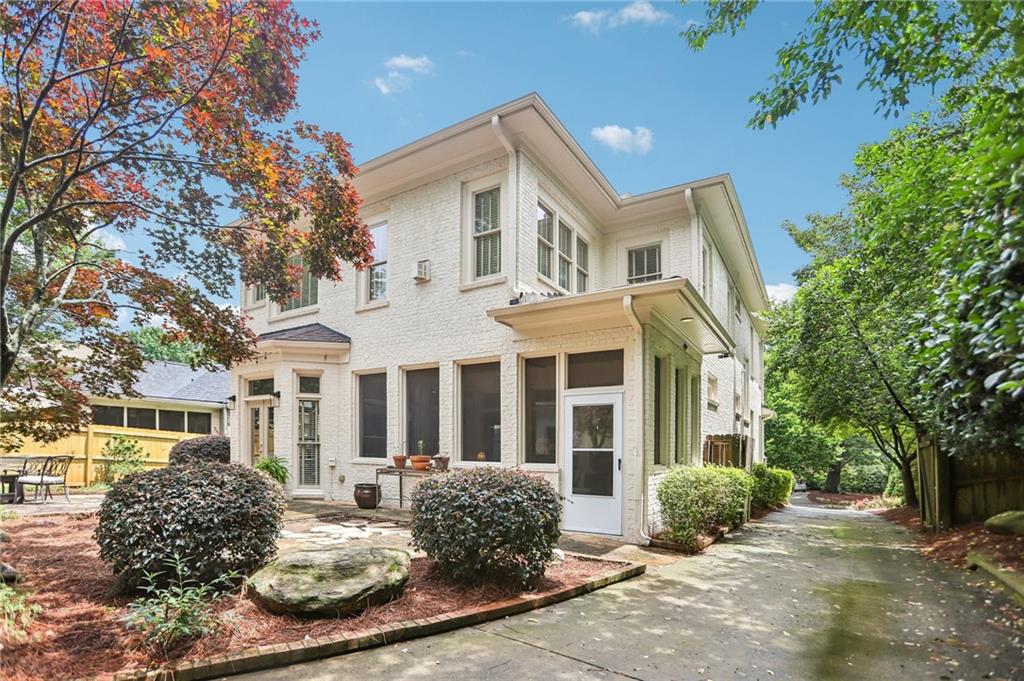 103 Clarendon Avenue