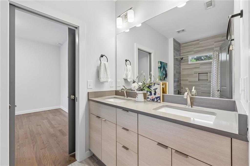 951-A Fern Avenue SE