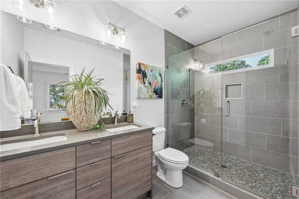 951-A Fern Avenue SE