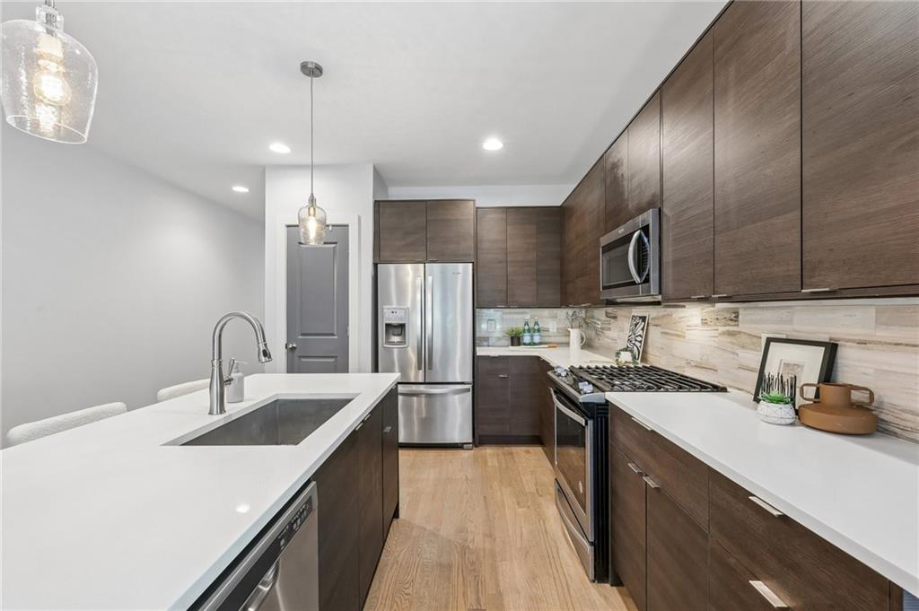 951-A Fern Avenue SE