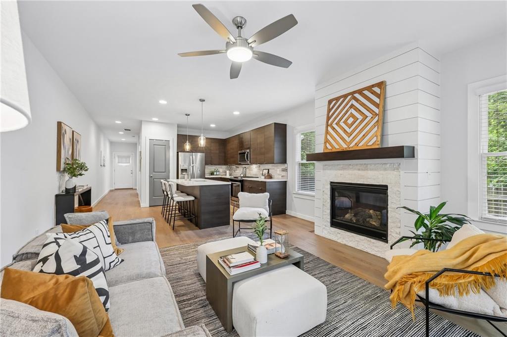 951-A Fern Avenue SE