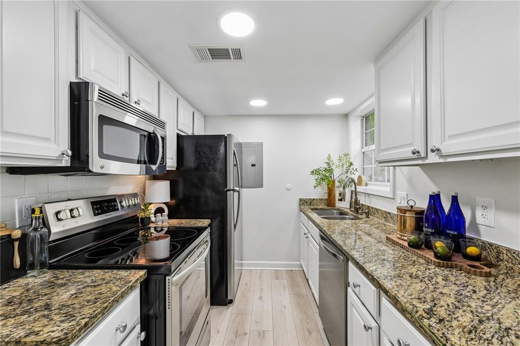 6900 Roswell Road Unit 1D